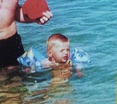 cantverstopim's tweet photo. Happy Birthday Max Emilian Verstappen🥲 https://t.co/L30JADaTwz