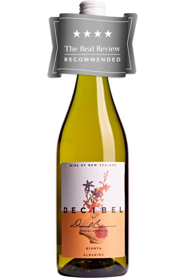 TheRealRvw's tweet photo. Decibel Giunta by Daniel Brennan Albariño 2025, Hawke’s Bay, NZD $24 https://t.co/TNY2LOne8i https://t.co/7TgiUVwopG