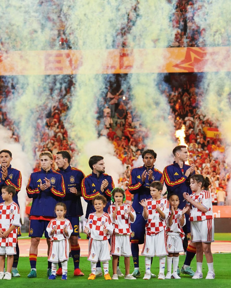 sefootbalrp's tweet photo. ⠀⠀⠀⠀⠀⠀⠀𝒍ä 𝒓ø𝒋𝒂 ∫ ᴜᴘᴅᴀᴛᴇ. ⋮ 
⠀⠀ᴍᴏᴅᴇ ɪɴ: 𝑵𝑨𝑻𝑰𝑶𝑵𝑺 𝑳𝑬𝑨𝑮𝑼𝑬 ✩ ⟠ ✩
⠀⠀⠀⠀⠀𝑵Ë𝑾 𝑷Ø𝑺𝑻 ∿ 𝑔ä𝑚𝑒 𝑑𝑎𝑦! ╮ https://t.co/jOxacQNxCI