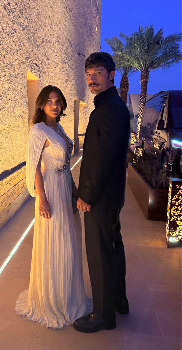 lolly18sa's tweet photo. بس نمت ساعتين وش ذا 😭😭😭😭😭😭😭🤯🤯🤯🤯 https://t.co/IVIvZejNVo
