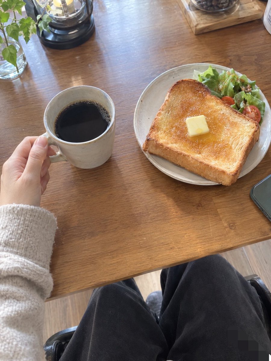 ayanocamp's tweet photo. おはよ！
昨日は雨に濡れて調子悪くて寝てしまってた😿
今日も頑張ろうね〜みんなからパワーもらいたいな🥲 https://t.co/lGTeEJifW6