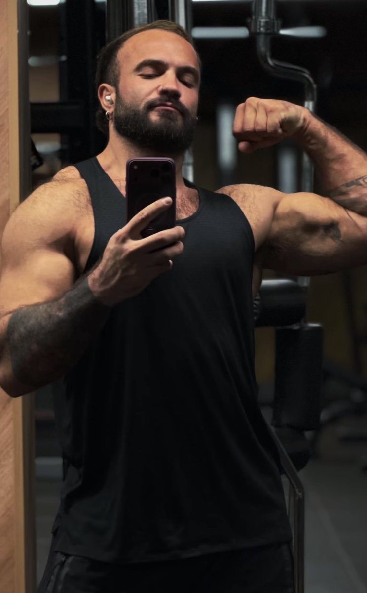 BenBisonFanClub's tweet photo. What future collabs would like to see @BenBisonX do? Names of suggested studs in the comments! #muscle #gay #fetish #sex #fuck #benbison https://t.co/rVJmPLYgAl
