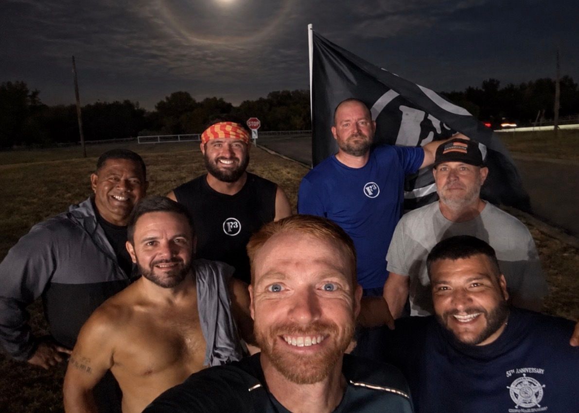 F3Waco's tweet photo. 7 at The Den 🌅 Strong crew, good work, and a new face in the gloom! Welcome FNG Grasshopper 🦗 Glad to have you in the brotherhood! 💪 #F3Waco #254F3 #FitnessFellowshipFaith #TheDen #F3Nation https://t.co/g5EODvvl12