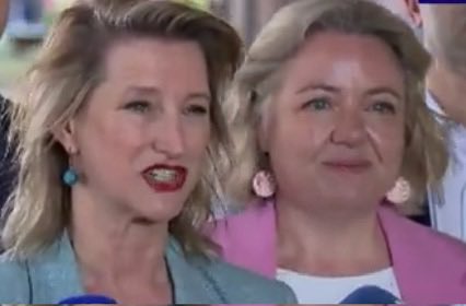 LdogExtreme's tweet photo. @1Swinging_Voter Even the bobble-head next to her doesn’t believe that BS. She’s got the thousand-yard-stare #auspol #springst https://t.co/HpwiH45CE0