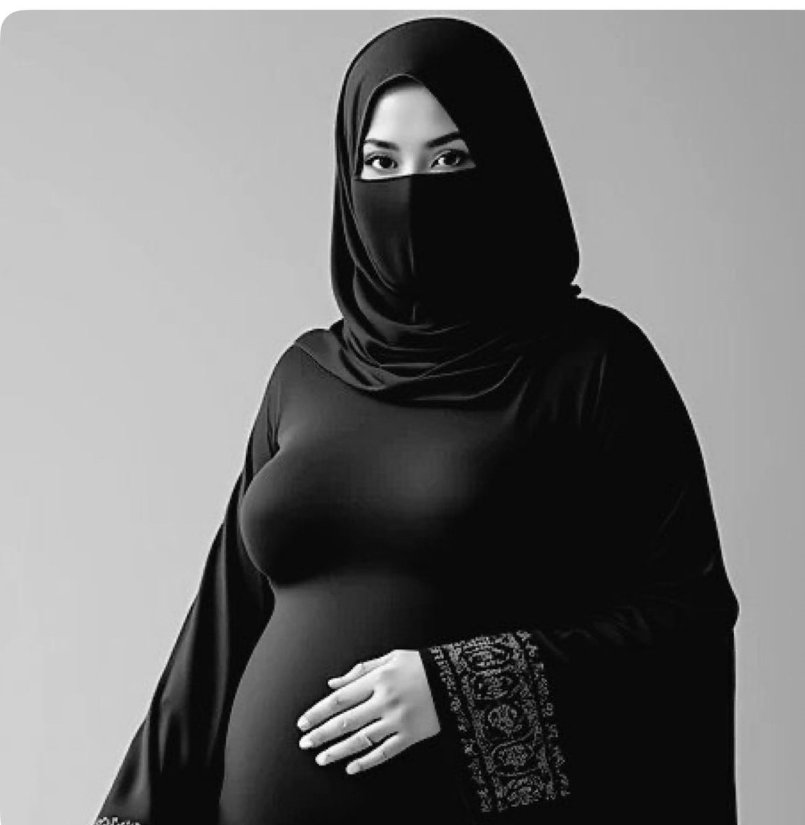 Muskunivrse_new's tweet photo. Be Honest:
A poll shows that 85% of Americans think Islam is good for the United States.
Do you agree?
A🚨😂
Yes B
No https://t.co/jR9gmqhwaV