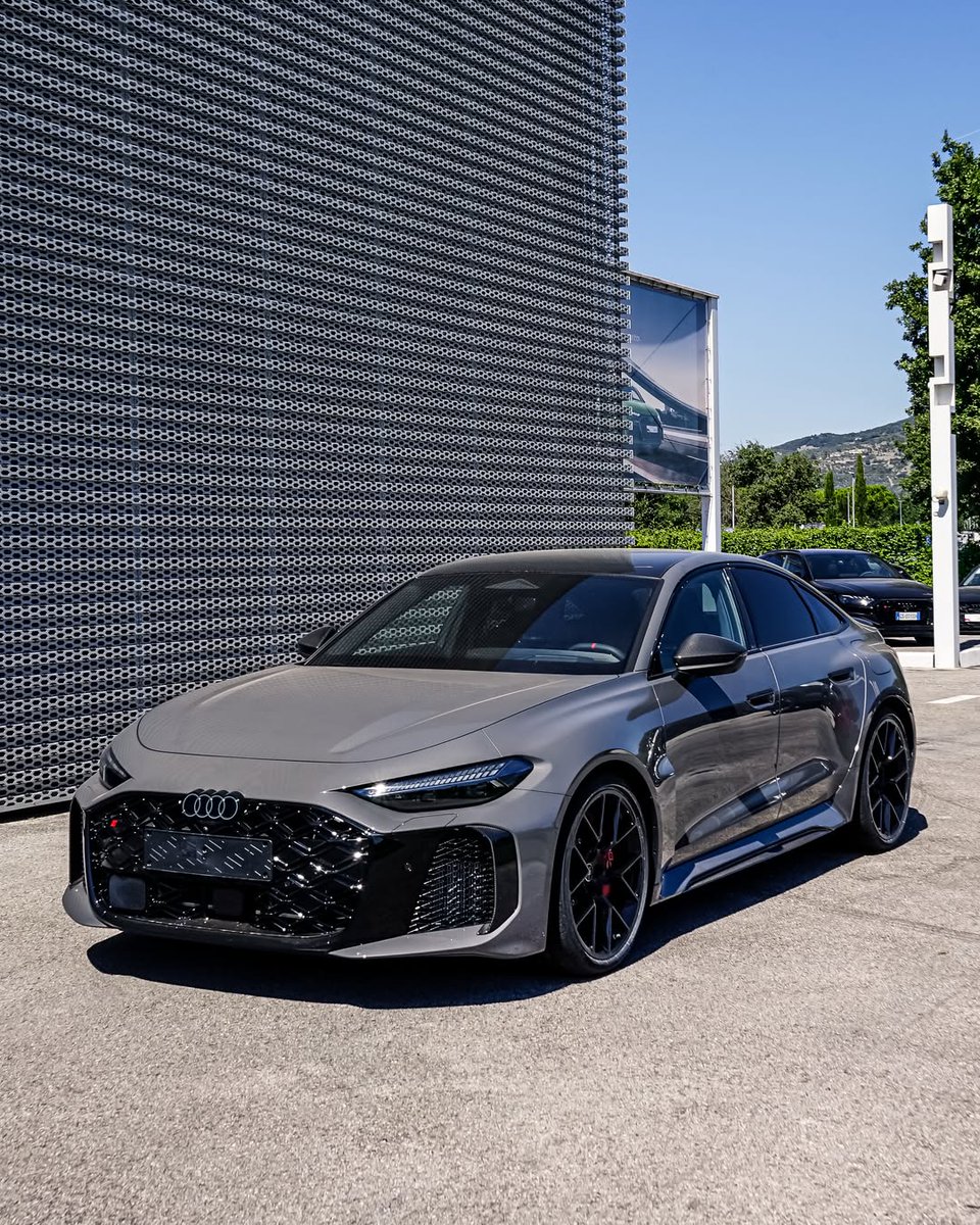 RPMvisualss's tweet photo. Audi RS5 https://t.co/0meM44XgKt