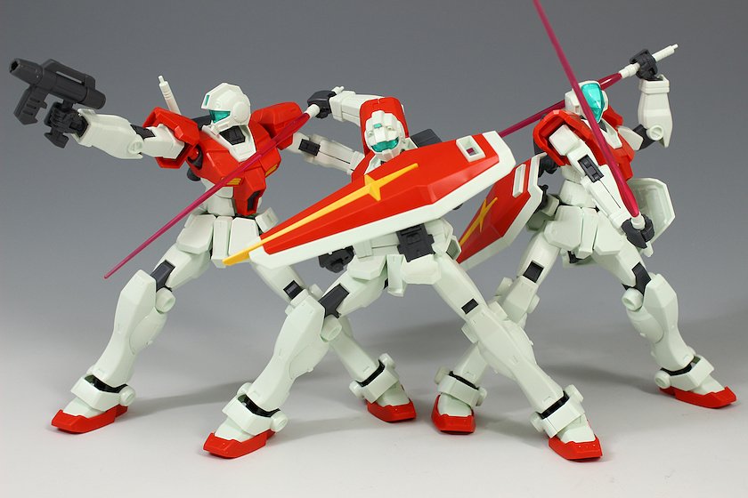 Crosspuru's tweet photo. 😭😭😭 I NEED THE GM/GM SO BAD ITS A KIT OF INFINITE POSIBLITY AND ITS KITBASHABLE WITH OTHER GMS AND IT HAS 2 SPARE HEADS FUCKKKKKK ITS PERFECTTTTIONNNNNNN https://t.co/3uY3GFYYIn
