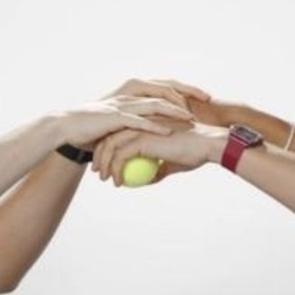 land0sc's tweet photo. landoscar hand size difference https://t.co/2wU3JRg8RU