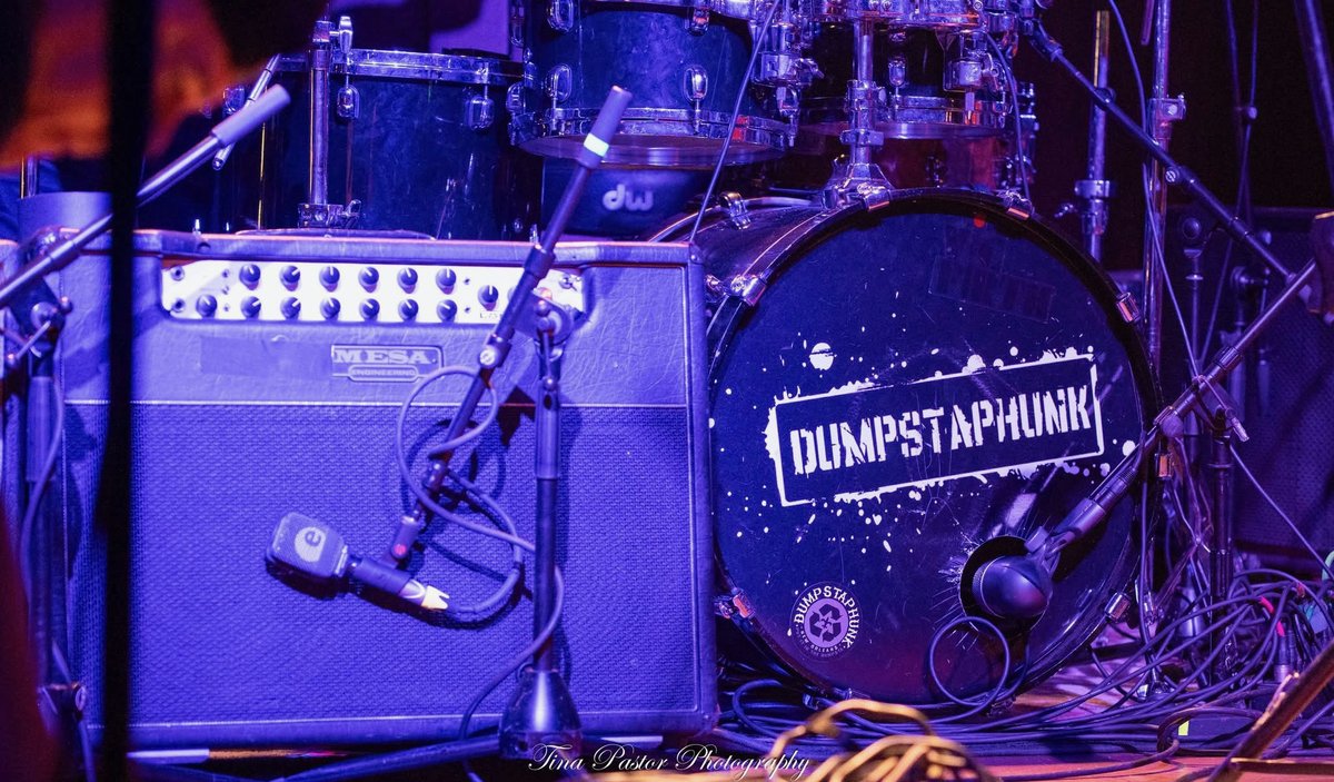 dumpstaphunk's tweet photo. This Friday, October 2 we’re bringing fall phunk to the main stage at @abitafest in Abita Springs, Louisiana ⚜️🍁🎸Tickets are on sale now, only $25 for one full day of great live music. Come thru!!!

https://t.co/VfVb3lu6fE

#dumpstaphunk #abitafest #putitinthadumpsta https://t.co/qGBKTiMx7V