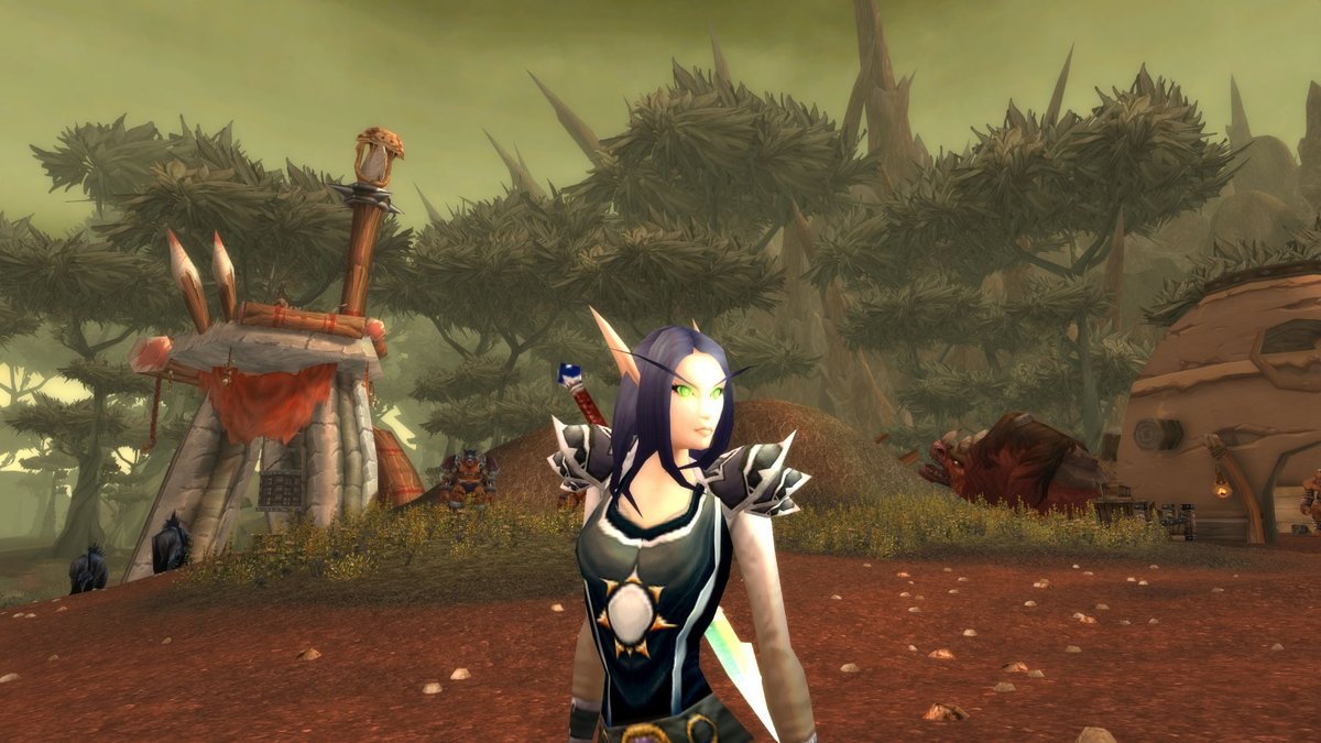 aranyaphoenix's tweet photo. Ethereum Phase Blade acquired! The sword mage era begins anew! #Warcraft #WoWClassic #TBCClassic https://t.co/RGLXrAv4Yf