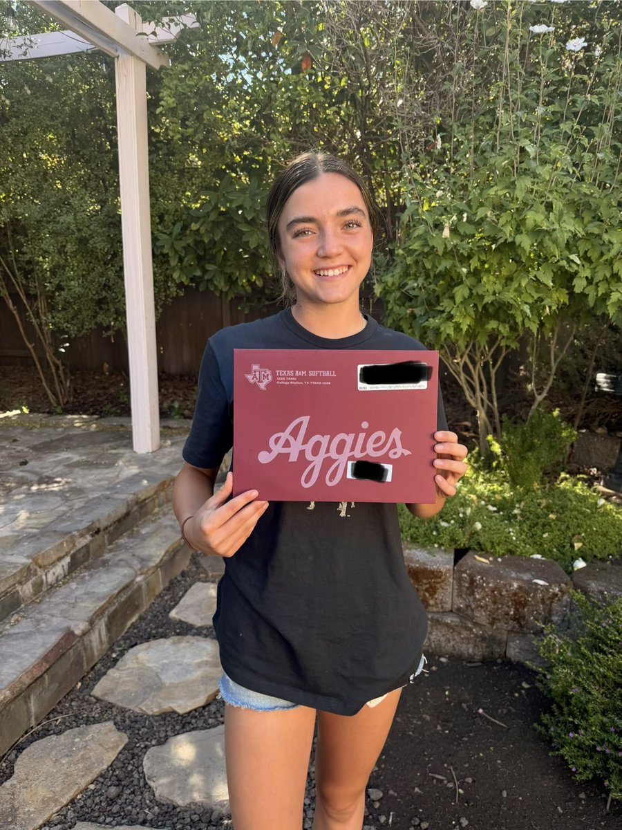 M_Johnson2030's tweet photo. Thank you so much for the camp invite! @AggieSoftball Can’t wait to get out there soon!! #GIGEM 👍🤠 @Trisha_Ford @jeffharger @RussHeffley @LTG2029Buck @JoeHendersonLTG @CoachCat https://t.co/IxoptXpb7T