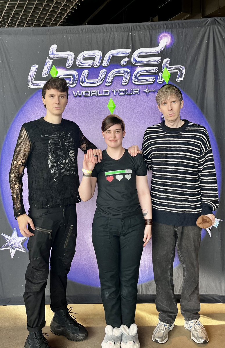 DollsByDan's tweet photo. Sul sul babas! (Dan and Phil finally reunited with their son!) https://t.co/H6ObfwQhgM