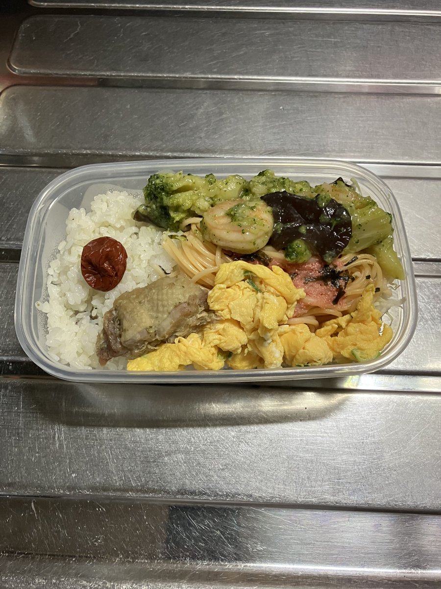 kazumagon's tweet photo. 水曜日。
#お弁当 https://t.co/wlDwePBF9T
