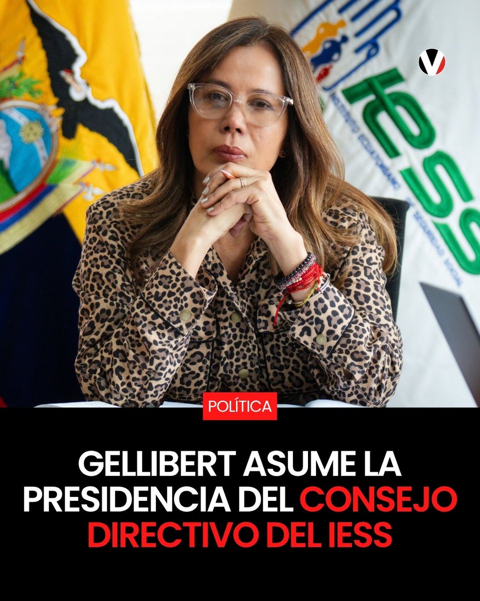 revistavistazo's tweet photo. 🗣️ Cynthia Gellibert arriba a la Presidencia del Consejo Directivo del #IESS en reemplazo de Bernardo Cordovez. Es la primera mujer en liderar esta entidad: https://t.co/KTvASr634O https://t.co/xZPn7tVUAM