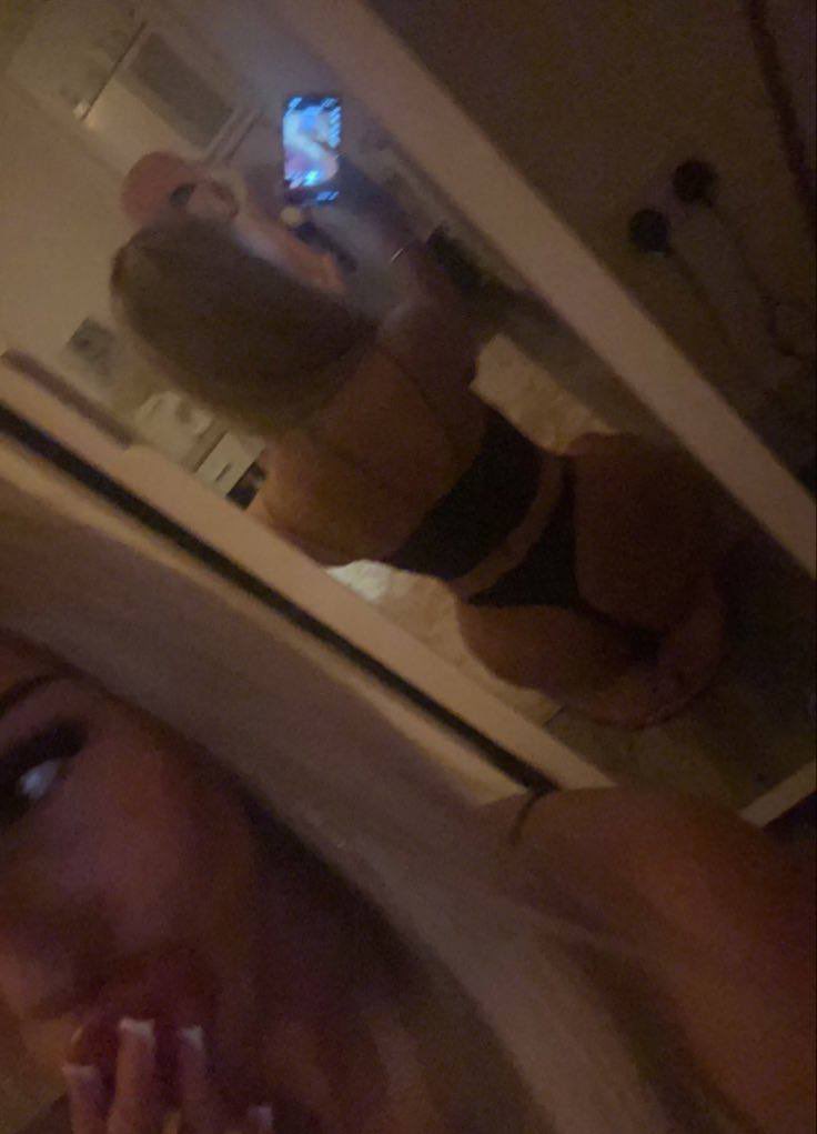 LB02k26's tweet photo. Whossss up and horny 🫦 #buyingcontent #ukchav #sellingcontent https://t.co/n0A1fpc4EK