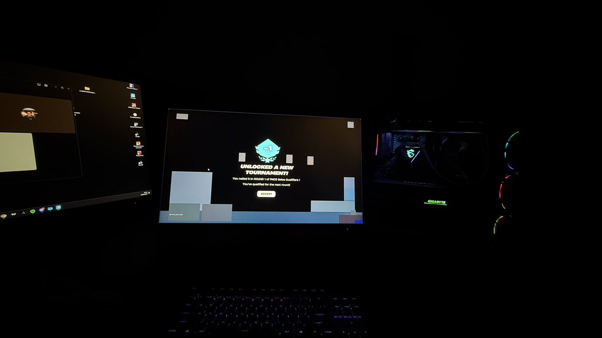 Sha3098Sha's tweet photo. The worst tournament i ever played
#solofncs #Fortnite https://t.co/XaKngIGkMW