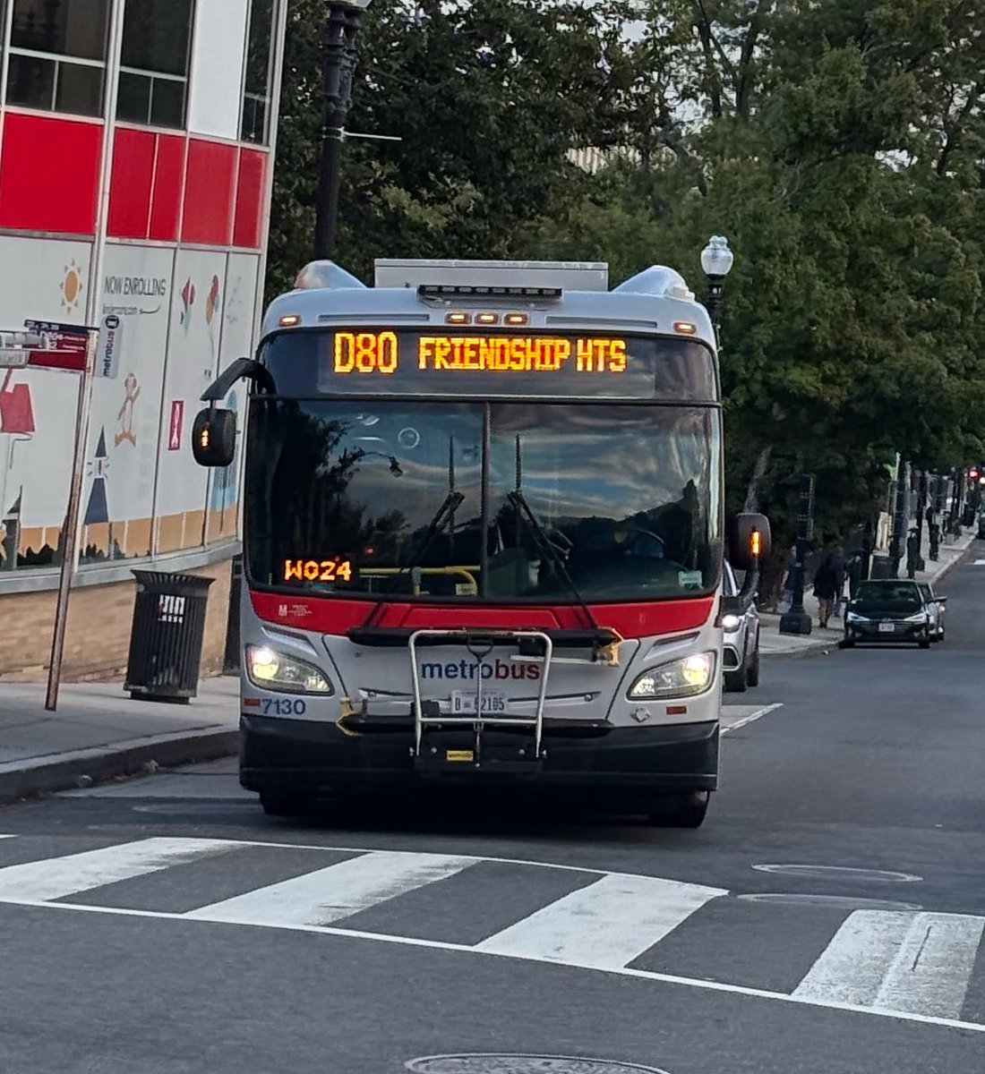 offthegridabby's tweet photo. Is there really a place called Friendship Heights in the DMV area? https://t.co/7UG70970e8