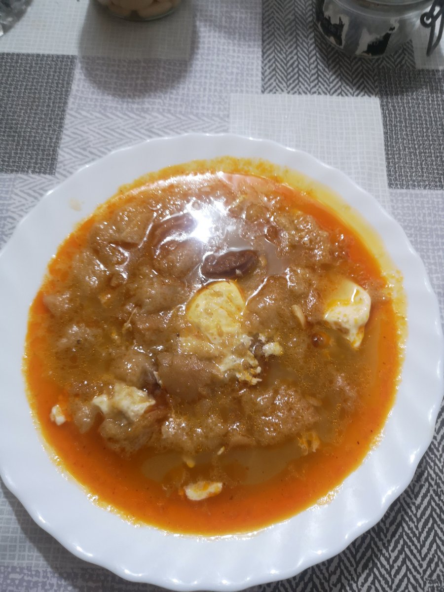 sito123123's tweet photo. Refresca? Sopa d'all 🤘🍺 https://t.co/ZDUQEsWg3k