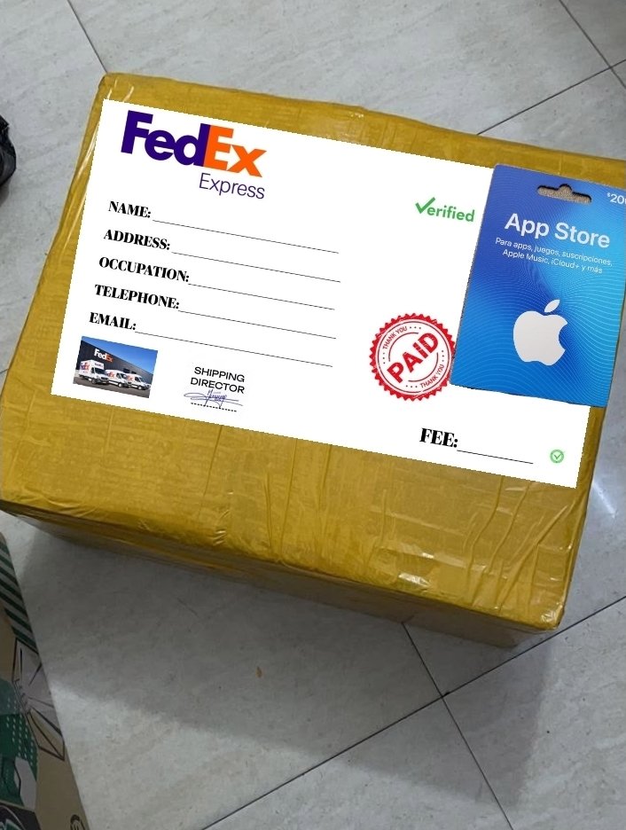 Queenanhel12's tweet photo. Thanks to all my fans  for the love on my new private x acc I love you all and don't forget we have 2 lucky fans already so 2 more to go and your package is ready I'll be sending to your address as soon as we fanly get the reast 2 lucky fans i love you all package is ready ❤️💋. https://t.co/zg14benBrk