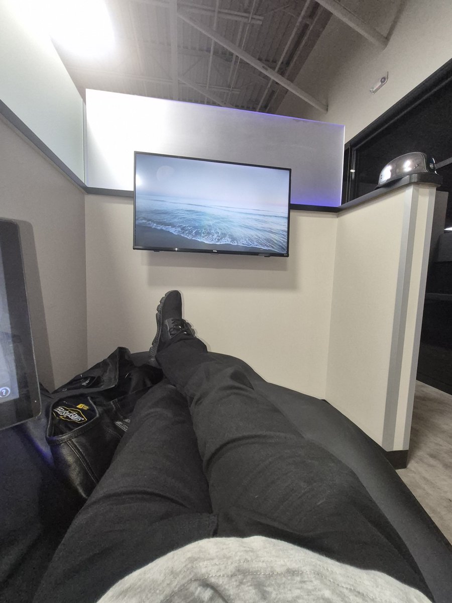 ChecaugoCab's tweet photo. #Hydromassage #SelfCareTopTier https://t.co/DnZRczqnk4