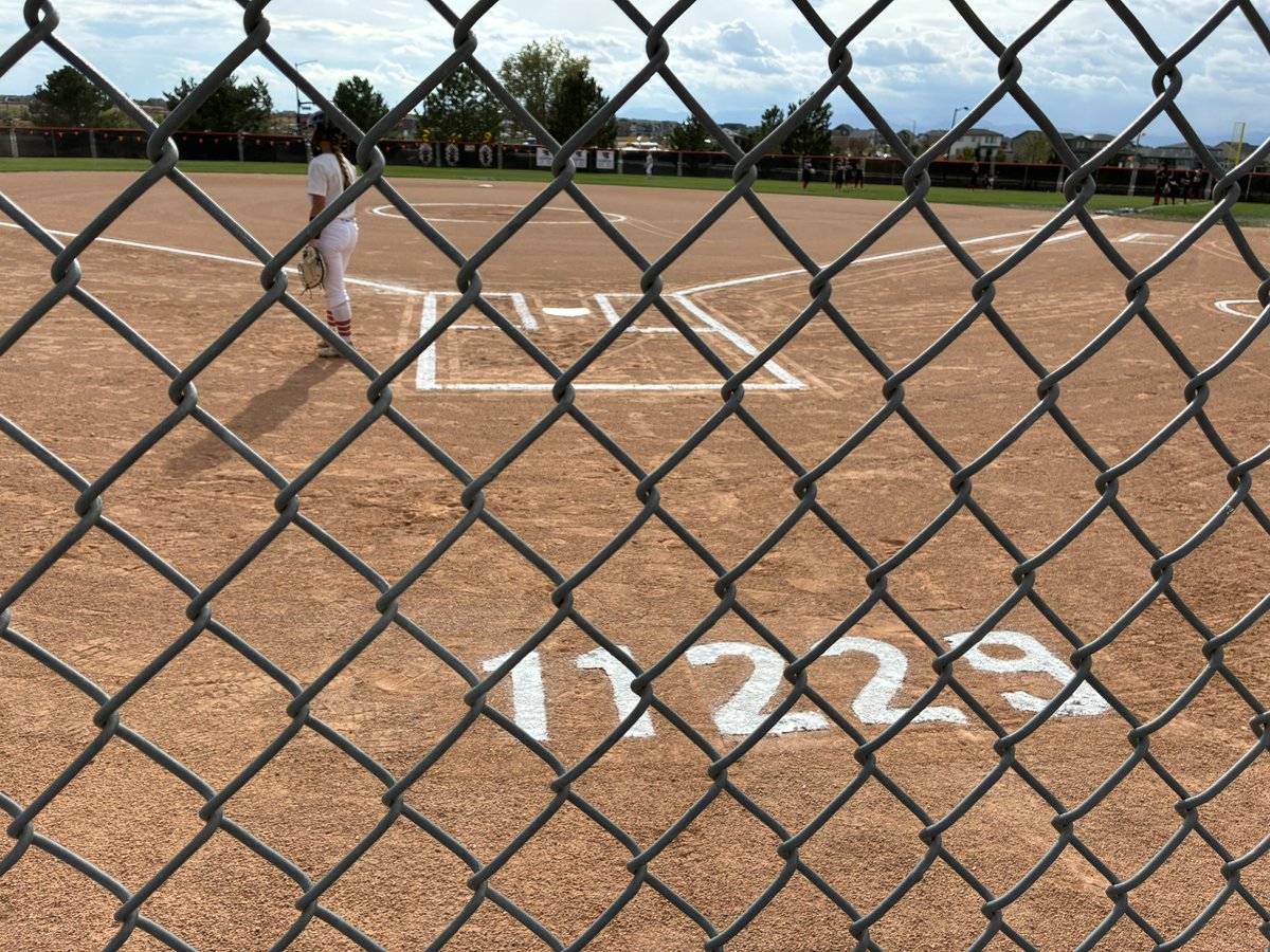 ErieHSAthletics's tweet photo. Happy Senior Day @ErieTigersSB ! https://t.co/9Gmlhx2ULd