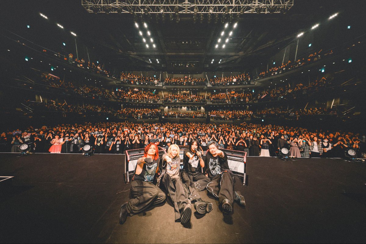 ichino_chiaki's tweet photo. Welcome To My Beginning TOUR FINAL at Kanadevia Hall(TOKYO DOME CITY HALL)

改めてホールツアーサンキュー！また近いうちに絶対ホールツアーしようね。そして余韻まもなくアルバムツアーの準備に入ってます。最強のアルバムになりますので対戦よろしくお願いします。 https://t.co/60gAxzCmti