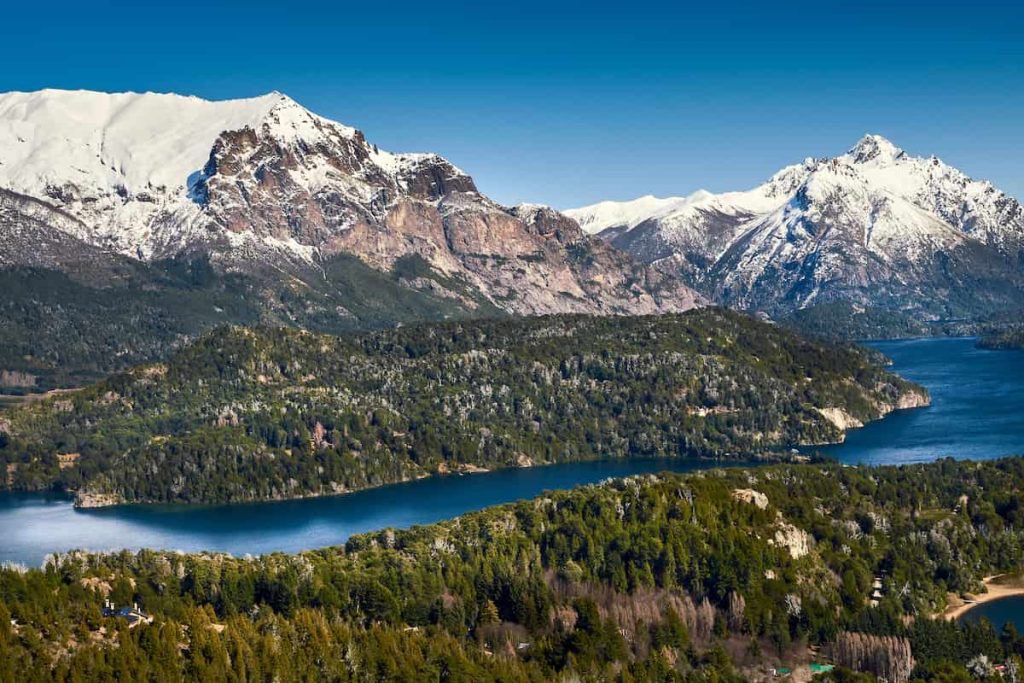 porqetendencias's tweet photo. “ARGENTINA EN VENTA”

Porque los tres jueces de la Corte Suprema: Rosatti, Rosenkrantz y Lorenzett, habilitaron la venta de tierras Argentinas a extranjeros sin límites. https://t.co/XJrpqEQSRB