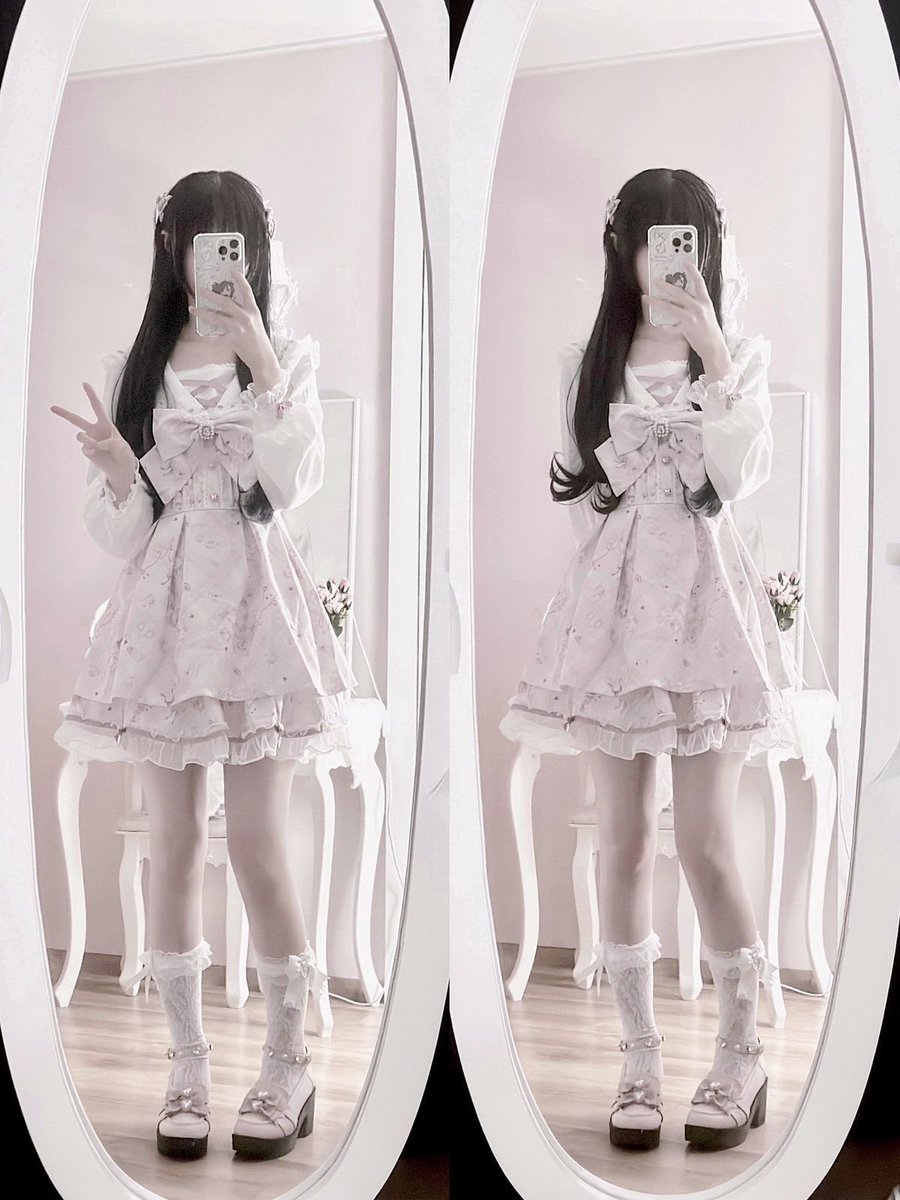 sprinklpastelz's tweet photo. how pinterest sees me.ᐟ

❤︎ idol
❤︎ tαttoo
❤︎ αesthetic vibes
❤︎ outfiit

So cute!! (ˊᵒ̴̶̷̤ ꇴ ᵒ̴̶̷̤ˋ) https://t.co/6XrSvkdCzE