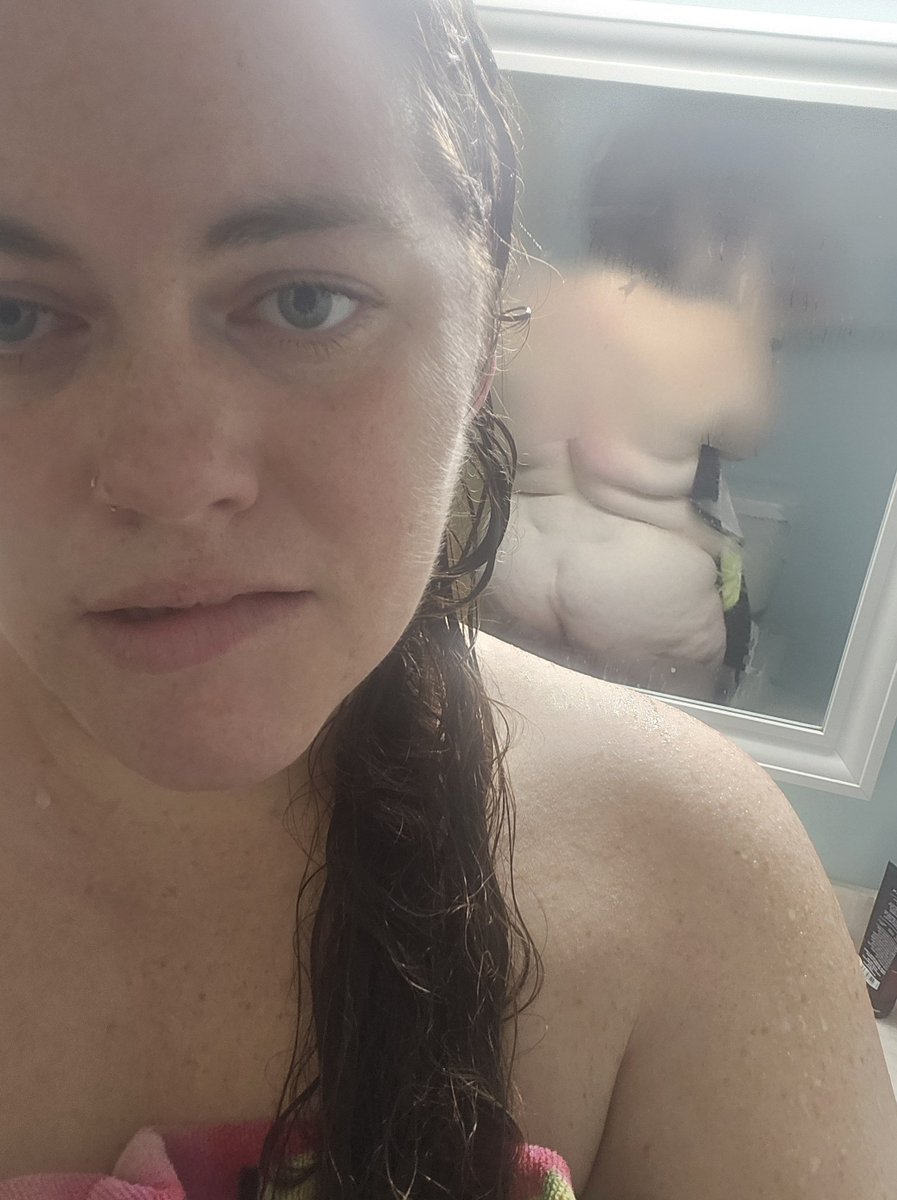 stoner7988's tweet photo. Had to take a shower after being so dirty...I think my mans about to make me dirty again tho... #bbw #bigbooty #bigbutt #shower #dirtytalk https://t.co/P9IAomH70H