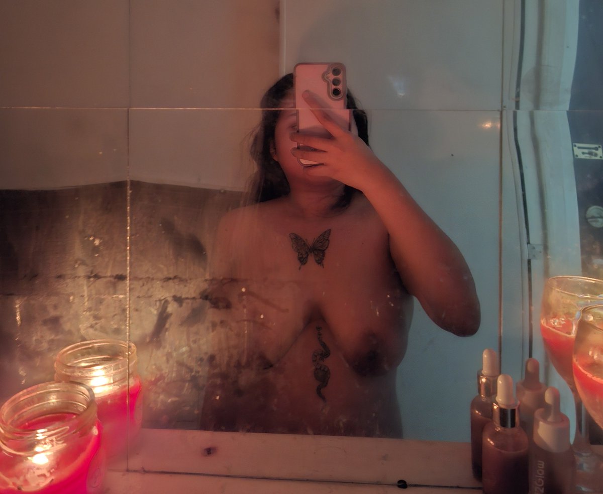 astraemoon's tweet photo. Baths are rituals.
Water has magick. 
Speak to your water and it shall listen. https://t.co/TTjs1gdVuE