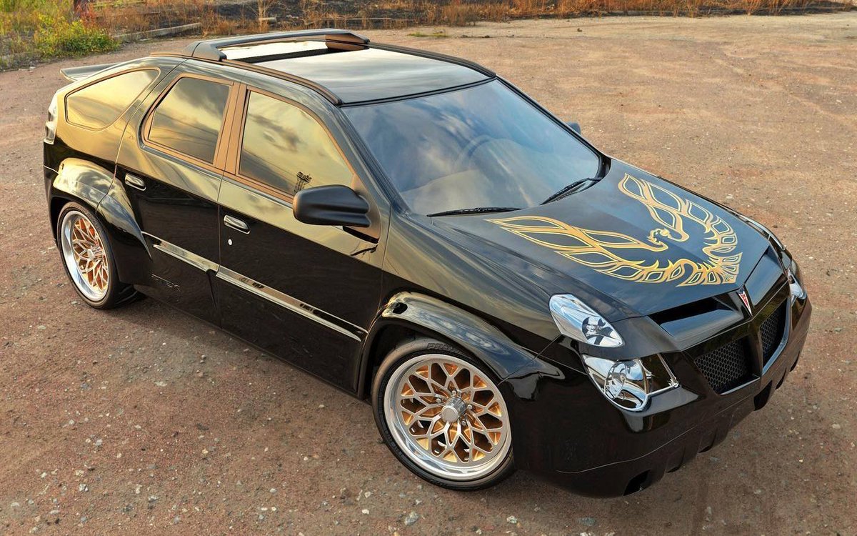 djspydermann's tweet photo. A Trans Aztek.
OR......
A Megadestroyer.
#DeedsNotWords https://t.co/5mT8CZX0Hp