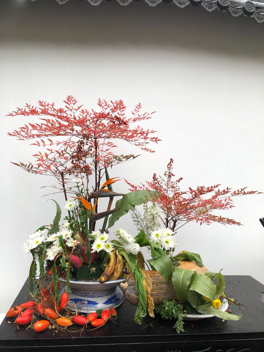 KcEyqi0SIWVLUOO's tweet photo. [Today at Chrysanthemum exhibition, every visitor enjoyed the fresh quality of hand-made cai dishes!] https://t.co/cfCAilkmsa