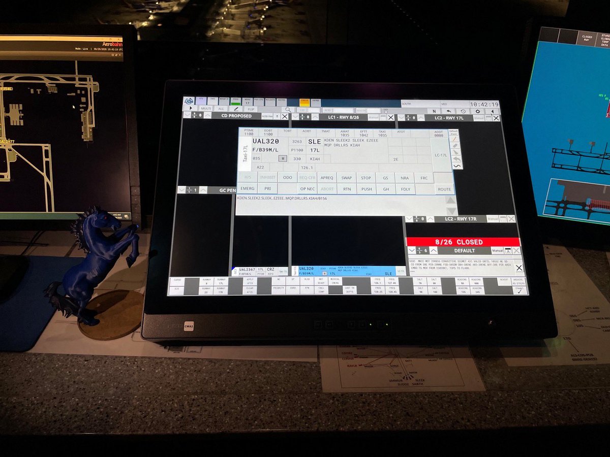SecDuffy's tweet photo. MAJOR MODERNIZATION MILESTONE ✈️

@DENAirport just added the nation’s 7th Surface Movement Radar (SMR) — this helps track runway traffic in ALL weather. BUT THAT’S NOT ALL, Denver also upgraded from PAPER to ELECTRONIC flight strips 

We’re delivering long-overdue infrastructure upgrades in RECORD TIME @FAANews ✅