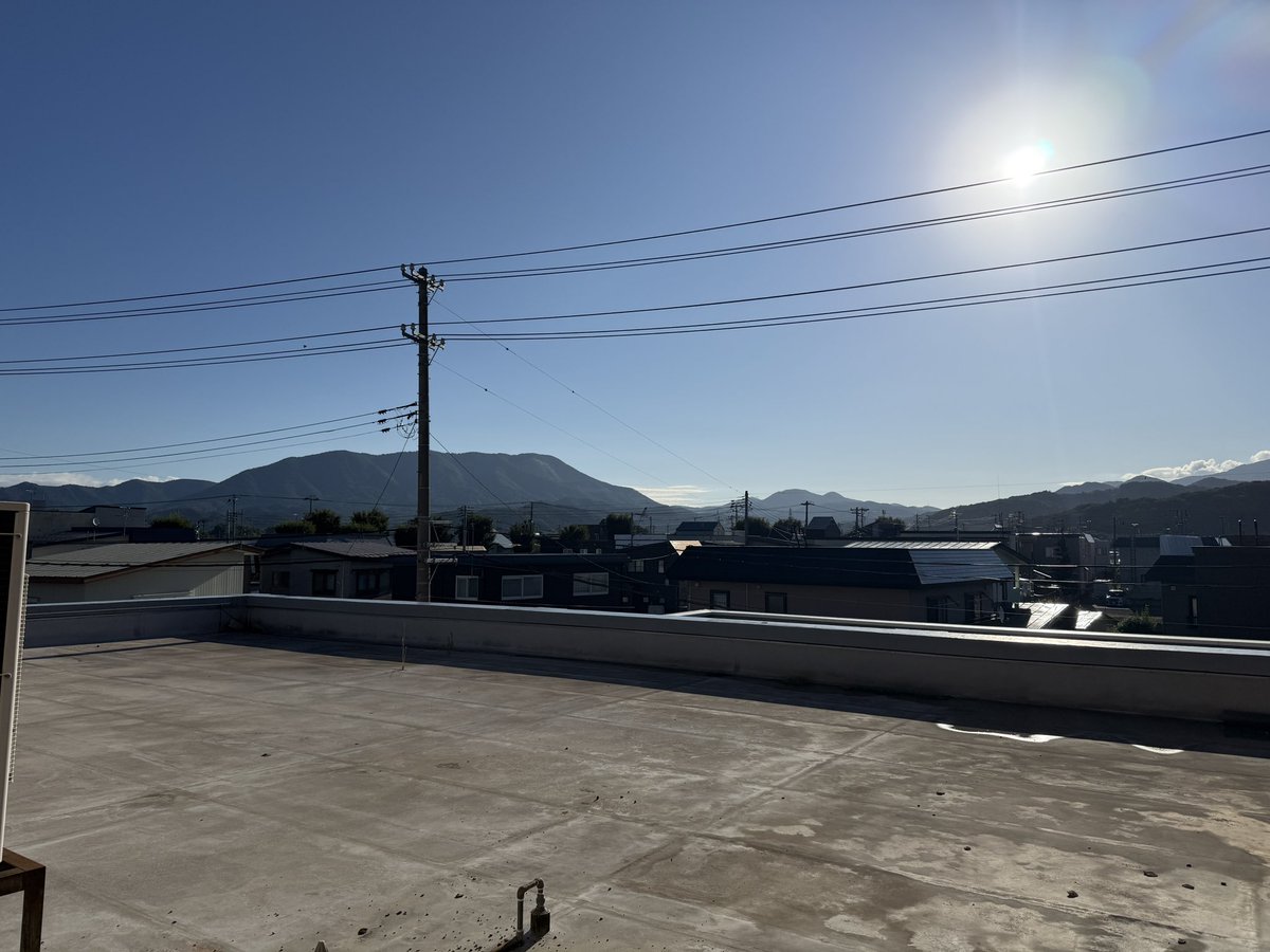 nagaoprint's tweet photo. ＼#おはようございます／
快晴です☀️
気持ちの良い朝ですね😊
本日も #頑張っていきましょう
⁡
「#伝える」をお手伝いします #長尾印刷株式会社 #長尾印刷 #Nの力 #水と空気以外なんでも #印刷 #デザイン #青森 #青森県 #青森市 #aomori #イマソラ https://t.co/7JMNVWCzVL