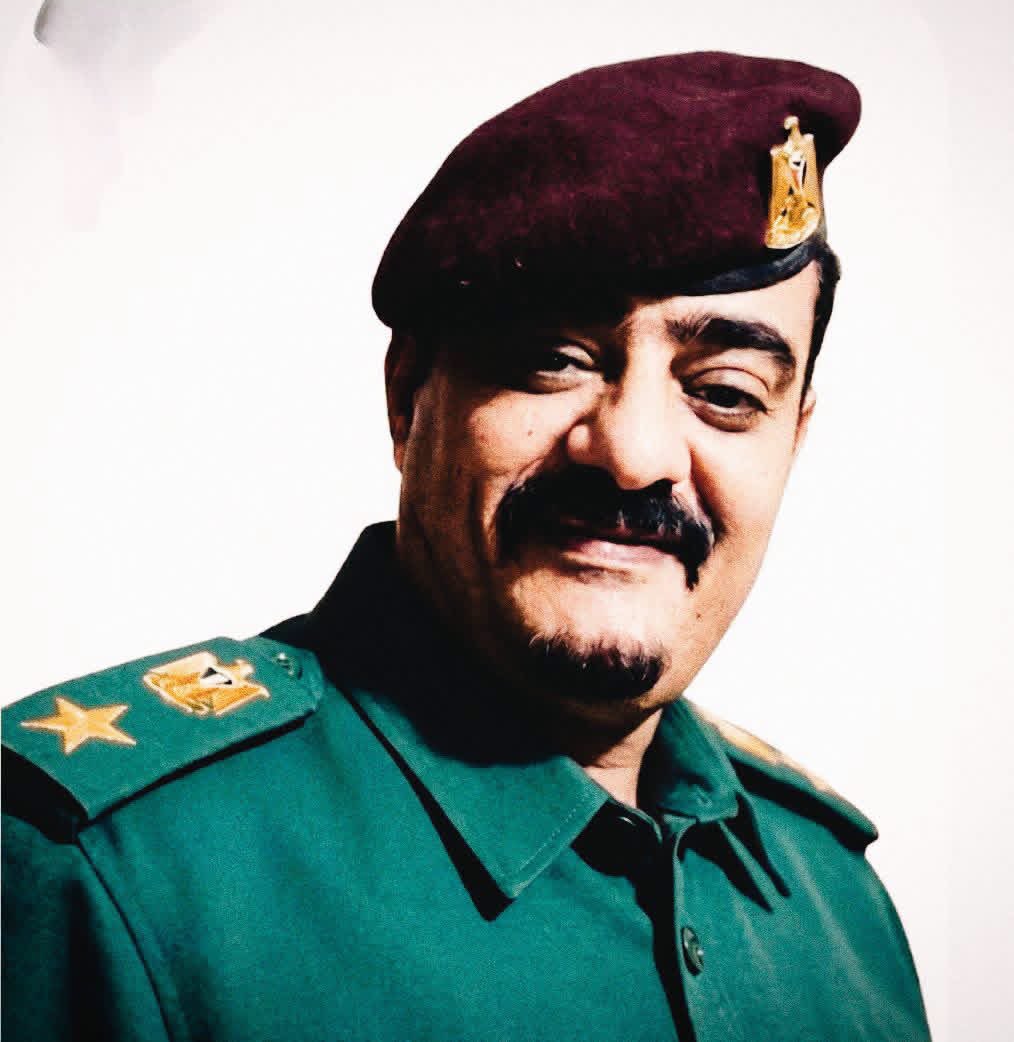 AbuAwadAlMal's tweet photo. الوظيفة والرتبة العسكرية لا تُكبرنا، بل نحن من نمنحها القيمة بشرف الانتماء وصدق الموقف فمن يحمل في صدره عقيدة وطن، لا تغريه المناصب ولا تُرهبه الضغوط. نعلم أن أبسط ما قد نتعرض له هو الفصل أو قطع الرتب، ومع ذلك لا نحسب لهم ولا لقراراتهم أي حساب فالمواقف يُخلّدها التاريخ، أما الوظائف فتذهب وتزول ... لجنوب أغلا