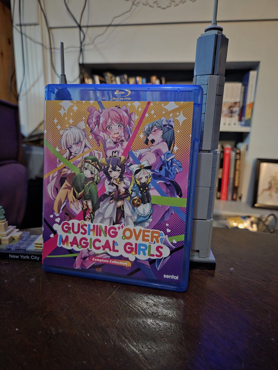Ky_guy2000's tweet photo. I see alot of "yuri fans" act like this series dosen't exist, but I enjoyed it quite a bit. 

Looking forward to season 2 https://t.co/ih2rmGtkaV