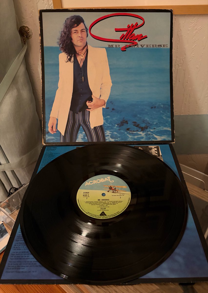 KevinPriceyfps's tweet photo. So…Ian Gillan Did Some Great Solo Albums In His Career…This Is Definitely One Of Them!! 👌❤️‍🔥👊🎶🤘🔊
#SpinningNow #Gillan #MrUniverse #1979 #VinylMedia https://t.co/D2UMhDKMjn