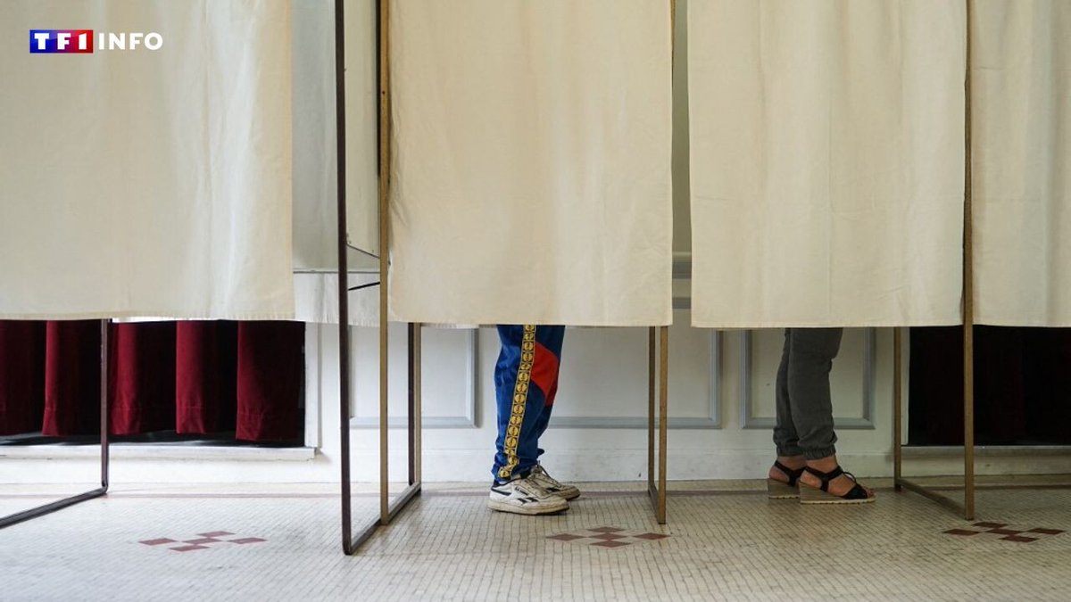 LCI's tweet photo. Municipales près de Lyon : les victoires de LFI à Vénissieux et à Vaulx-en-Velin annulées par la justice
➡️ https://t.co/BDvNxYveNJ https://t.co/gNxoYAbZ4z