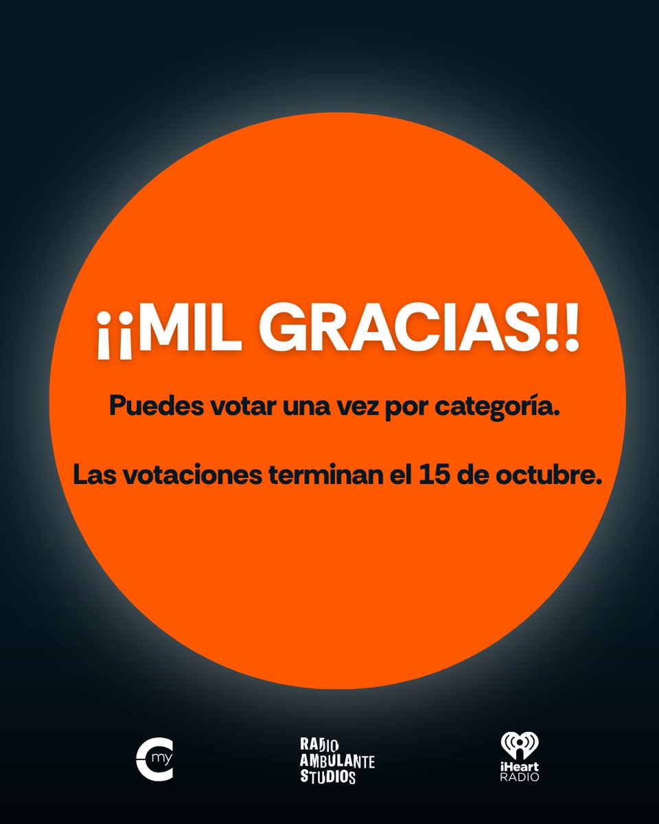 TheMomentPod's tweet photo. Hace un año lanzamos el primer episodio de The Moment with @jorgeramosnews y @paoramos. Hoy nos enteramos que el show es finalista de los @signalawards en la categoría Best New Podcast. 

Si disfrutas The Moment, por favor vota por nosotros: https://t.co/2sSlaDIVbt https://t.co/kT7aYc4Nmu