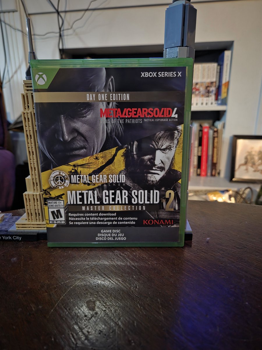 Ky_guy2000's tweet photo. Been enjoying the series so far about to start mgs3 https://t.co/t4SNy4SRFR