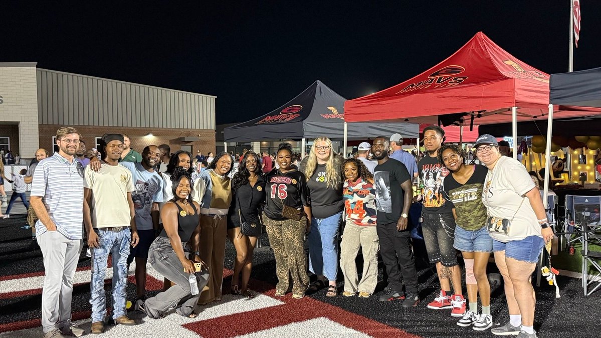 booster_mavs's tweet photo. Mavs Booster Club recognized Germantown High School Class of 2016 alumni during the homecoming game last week. Mr. Zumbro, Mr. Brownlee, Dr. Lollar, Mrs. Cox, and Mrs. Combes provided a tour of the campus to see facility changes since they graduated 10 years ago! https://t.co/Qr899tMkKI