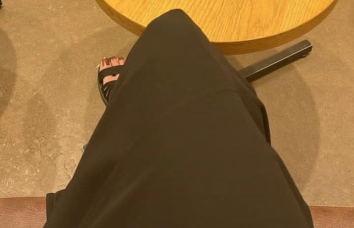 Cy31P's tweet photo. 同級生の元野球部の女の子の足
身長が高いので足指がすらっと長くて綺麗
1枚目の写真の破壊力も素敵✨️
#足フェチ https://t.co/nhbBDXVSPT
