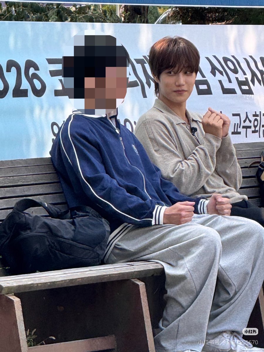 dddoov's tweet photo. 못참음 https://t.co/ZpZFJqwxwK