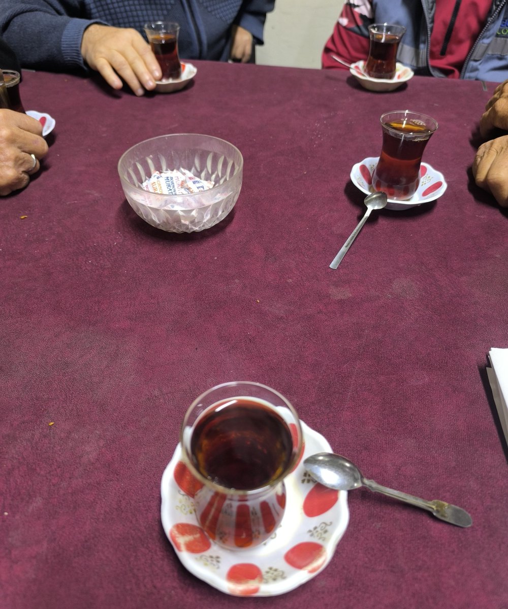 dasimmim's tweet photo. 60 yaş ve üzeri cemaatimle gün doğumuna doğru https://t.co/KgN1Gi21cV