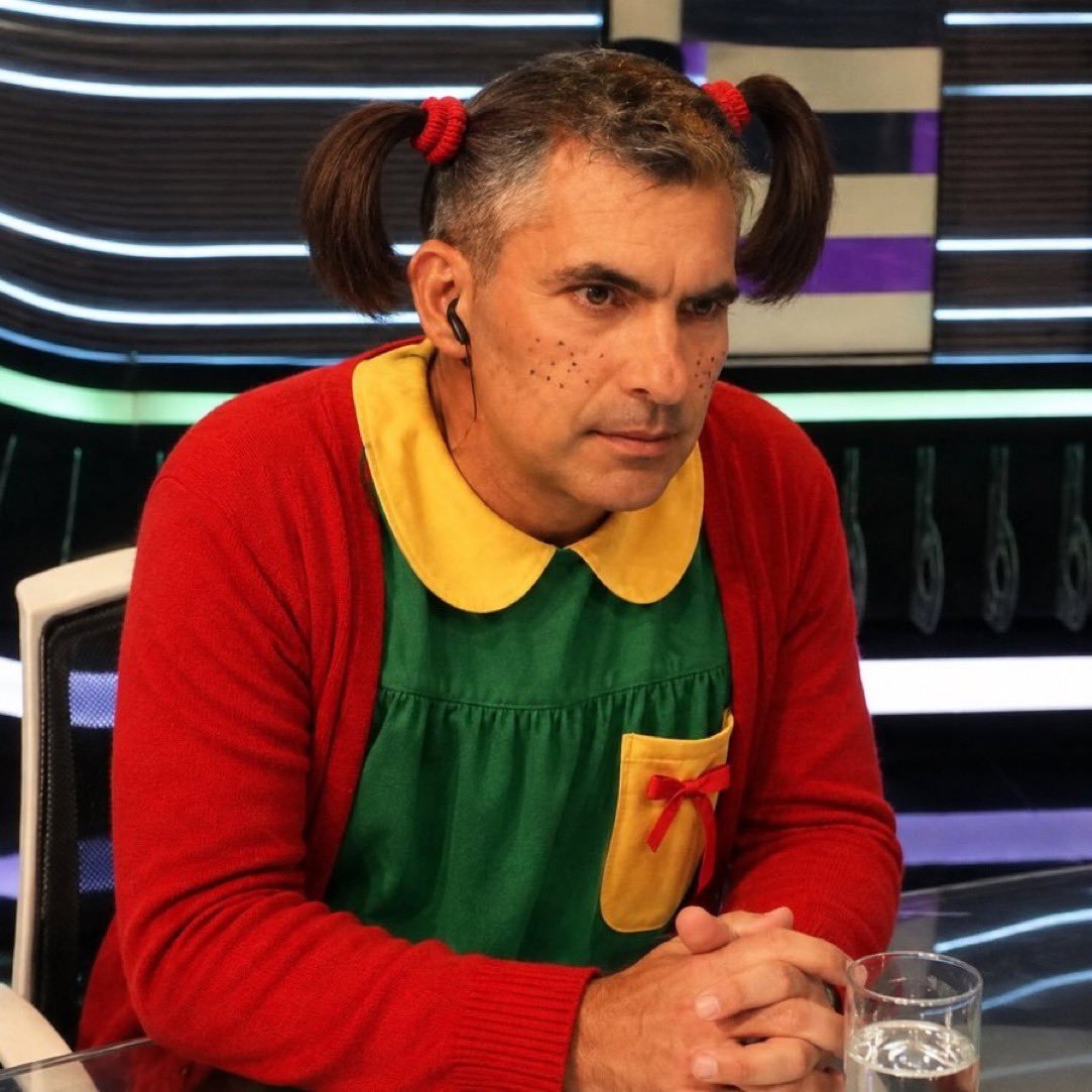 arroyito_rc's tweet photo. @TyCSports 🤡 generadores de constante violencia, odio jugando sucio de rodillas ensangrentadas de arrastrarse al poder https://t.co/IA4UGKt15E
