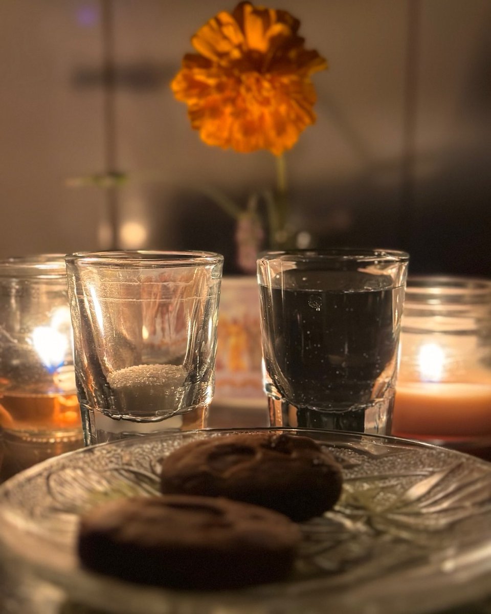 anebiul's tweet photo. El 29 de septiembre se coloca la primer ofrenda. Así se abren las puertas del Mictlán y comienza Xantolo, la fiesta más grande de la Huasteca. 🌙✨ https://t.co/AKnlNMtWtN