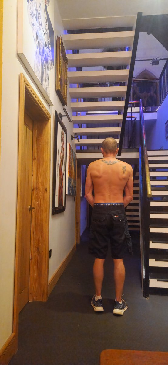DrewsiveMars's tweet photo. Back and Shoulders finished. https://t.co/syje3bx40p