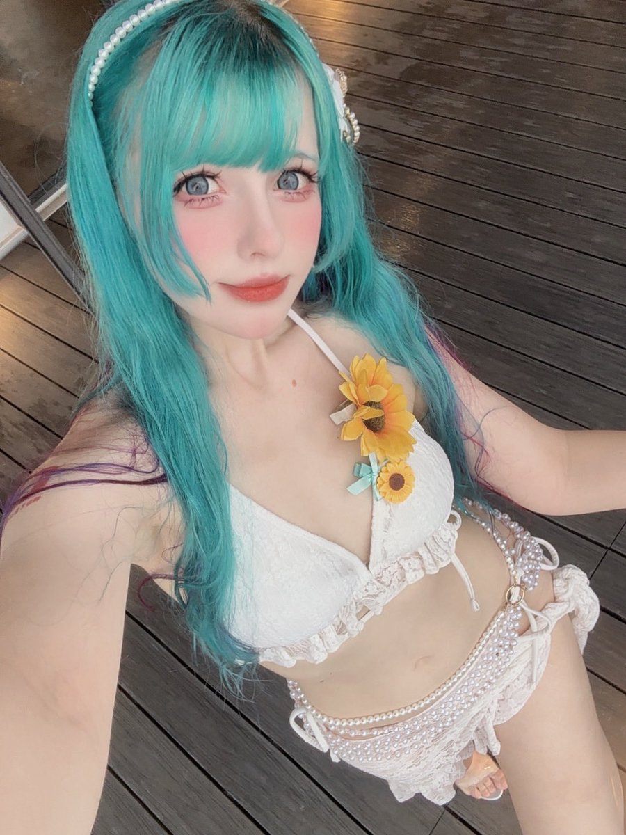 imsayadesu's tweet photo. おはよー☀️🌻 https://t.co/DmfiuihnnB