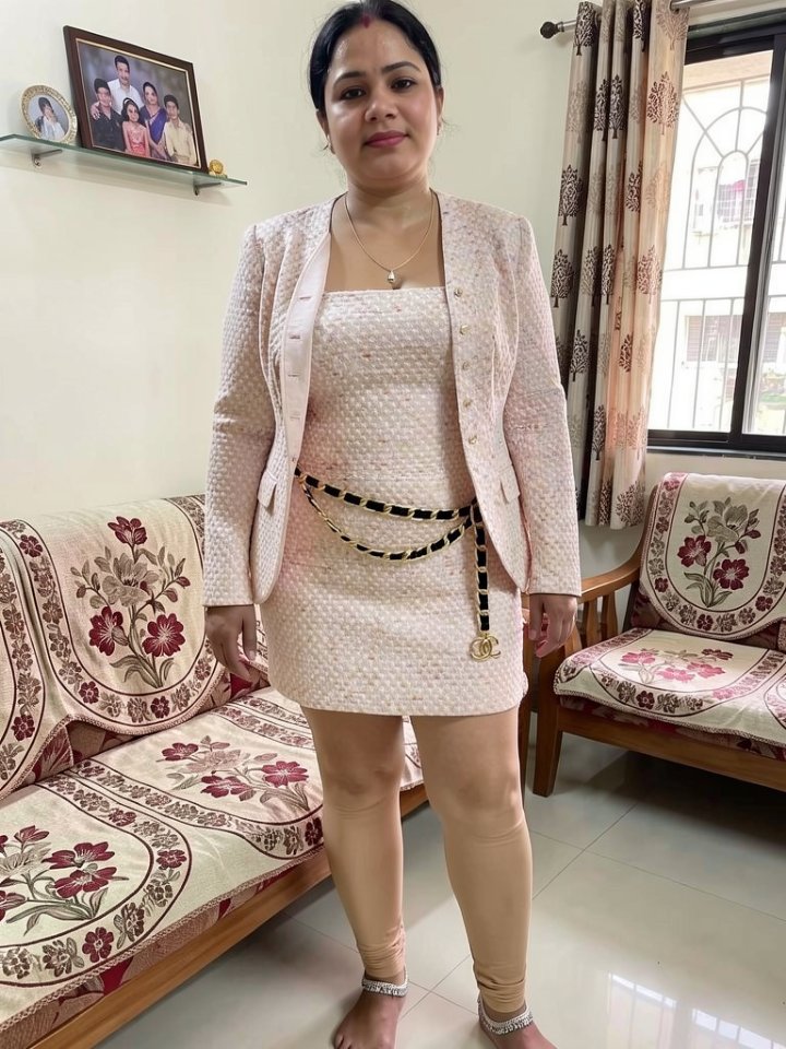 priyahot77's tweet photo. My new dress kesi h https://t.co/XjuE9WAXPQ