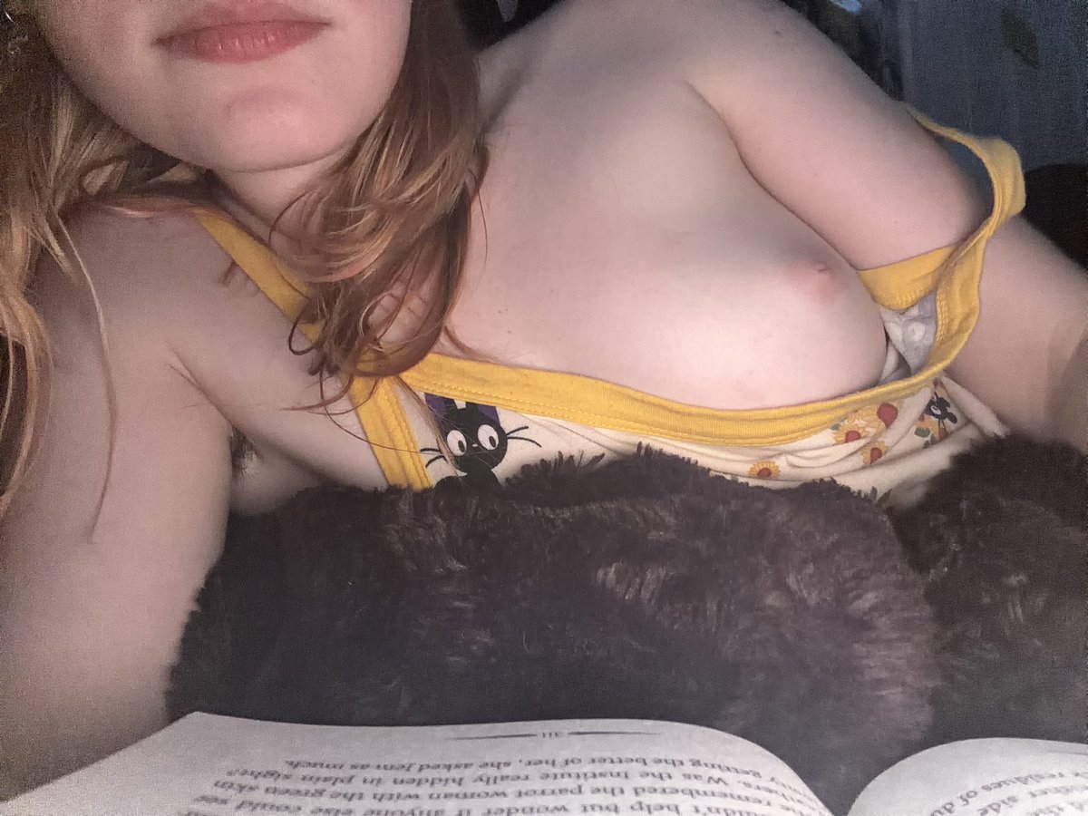 toffecandi's tweet photo. im back~
(●´ω｀●)
dm 4 more #nsfwtwt #goonertwt https://t.co/fU3fQCLE93